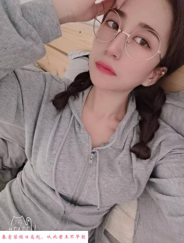 游泳馆宝藏小姐姐 第2张
