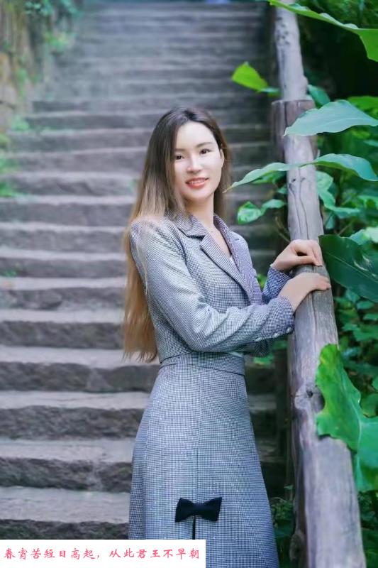 性价比的少妇晓莉 第3张