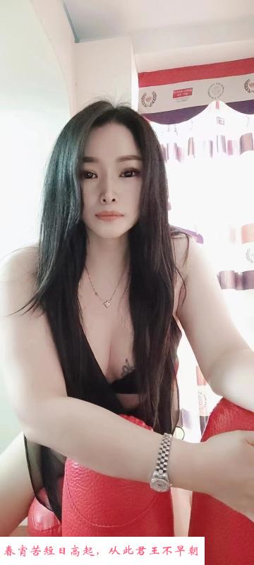 大奶漫妮三通后花园 第2张