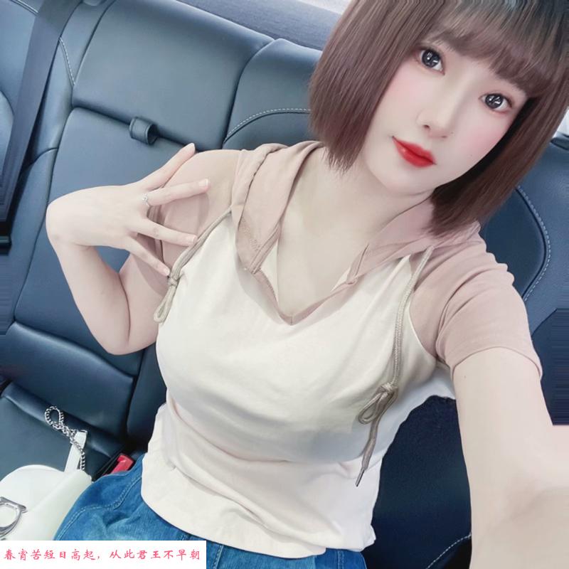 海豚湾大胸 第1张