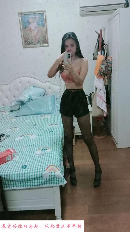 蜀山大胸颜值妹子 第1张