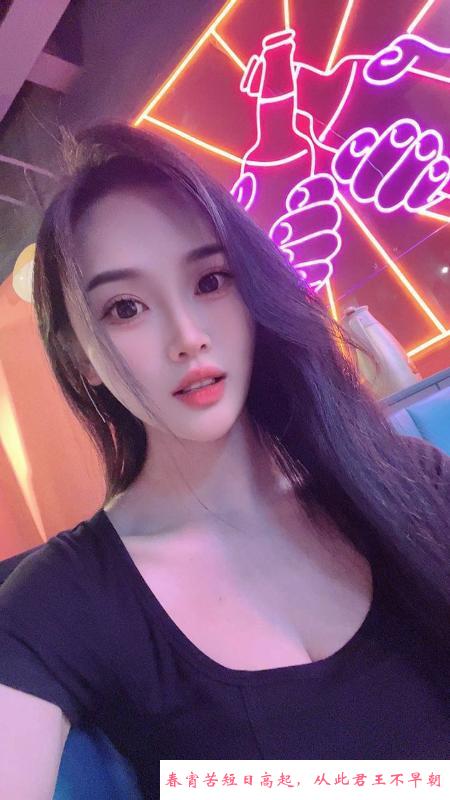 妩媚美腿小嫂子 第3张