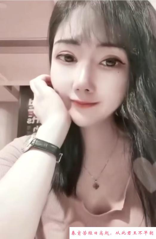 宝安胸大腰细的希思 第1张