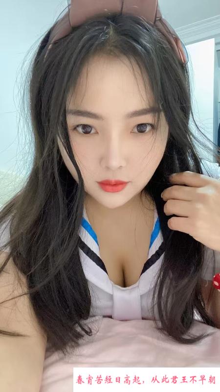 丰满巨臀少妇 第1张