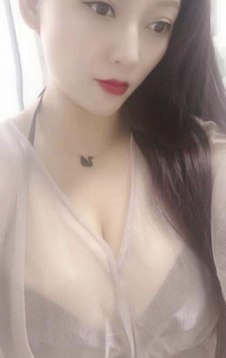 良家大胸少妇兼职 第1张
