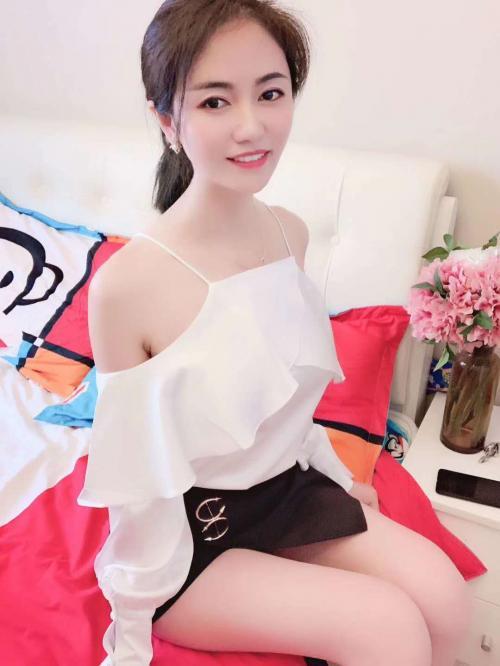 体育场冉冉 第1张