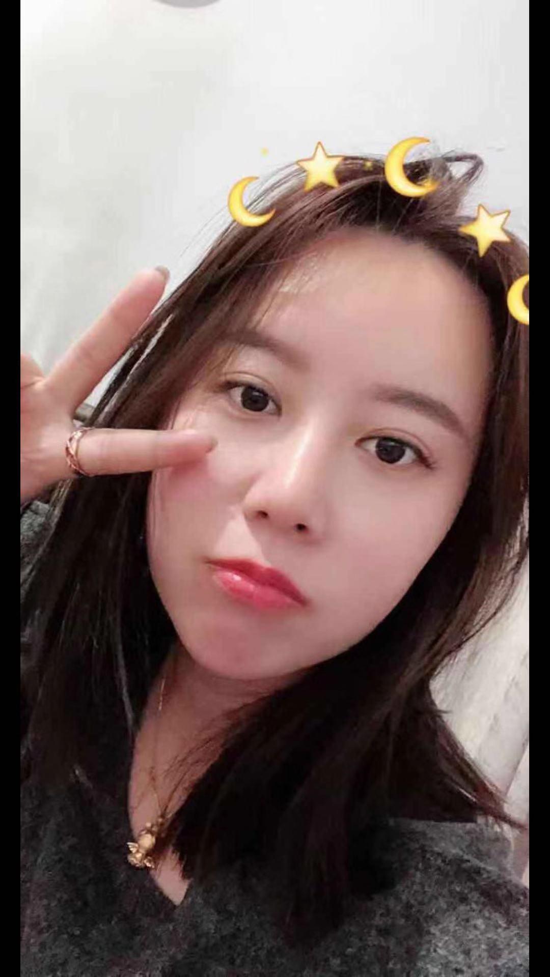 桥东的一个年轻小妹妹，感觉还不错 第1张