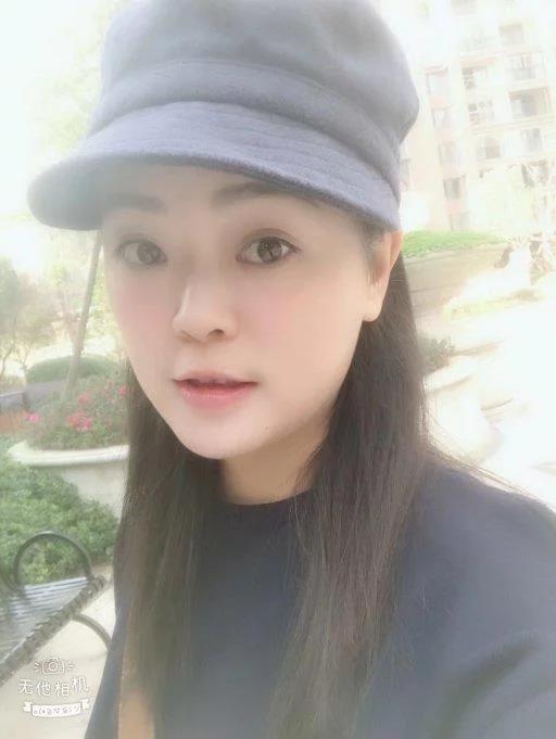 贵阳大营坡美女 第1张