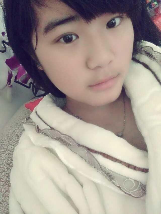 19岁的超嫩四川小妹，第一次出来兼职 第4张