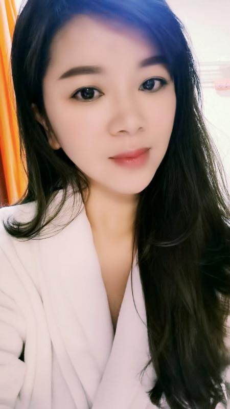 少妇笑笑 第1张