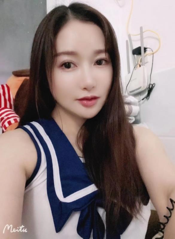女友感十足 第1张
