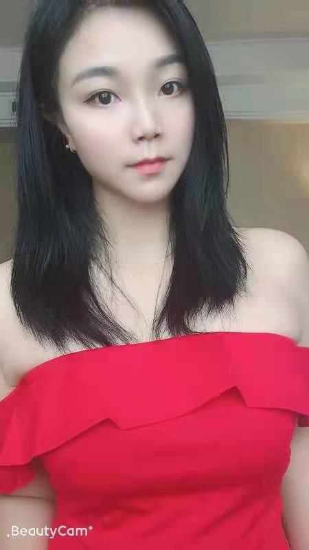 重度颜控福音,确实年轻又好看 第2张