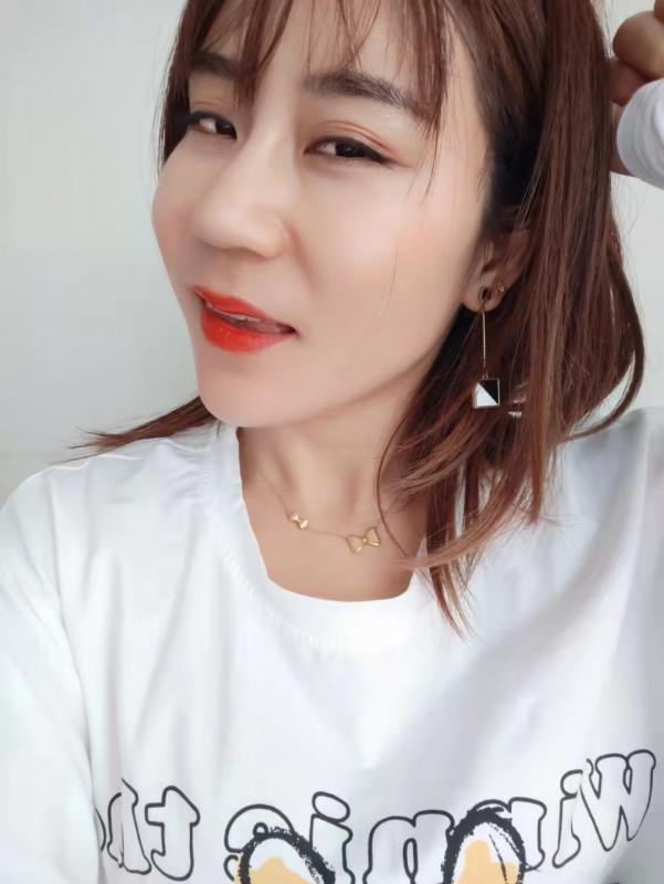 少数民族可爱女孩 第3张