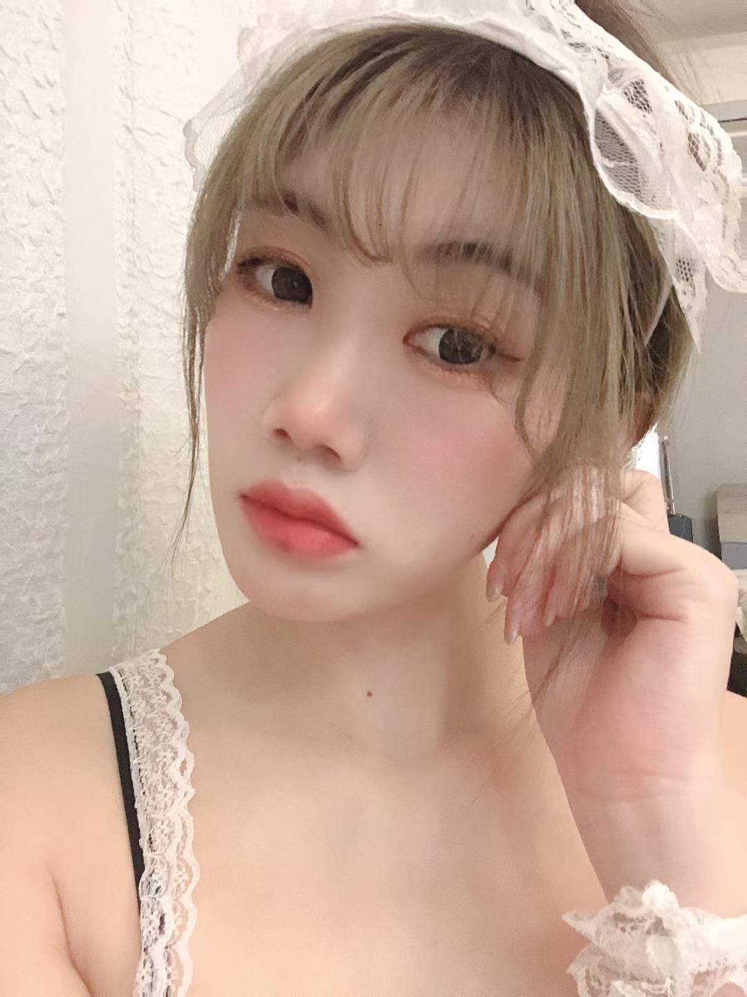 大长腿嫩妹芊芊 第1张