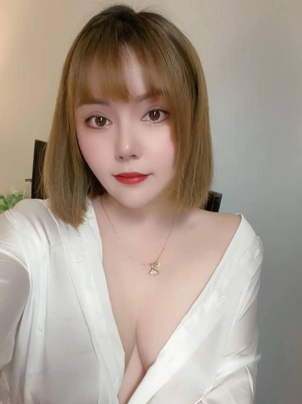 宝山甜美系小姐姐 第1张