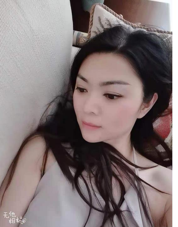 长腿熟女高妹 第3张
