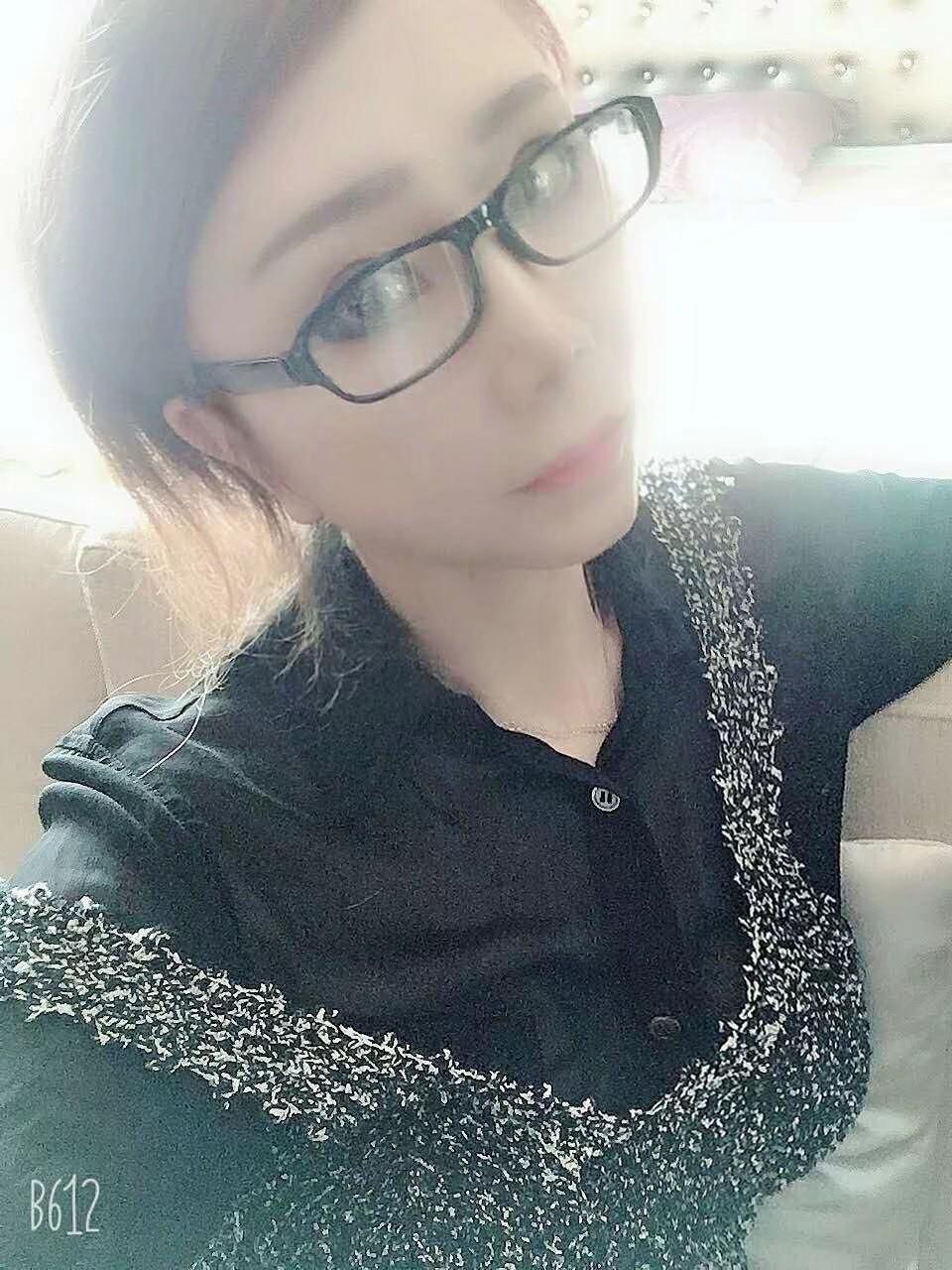 验证星湖街粉嫩身材劲爆刚下水熟女 第1张