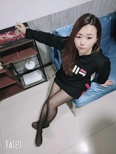 铁西区看着挺有感觉的妹子 第1张