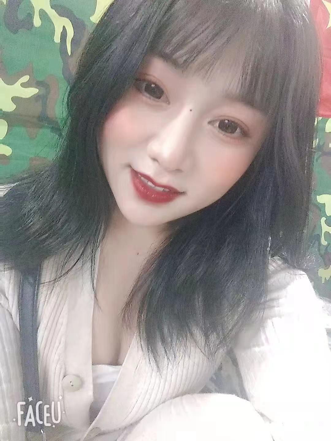 ts药娘，如狼友所说服务很到位妹子热情， 第3张