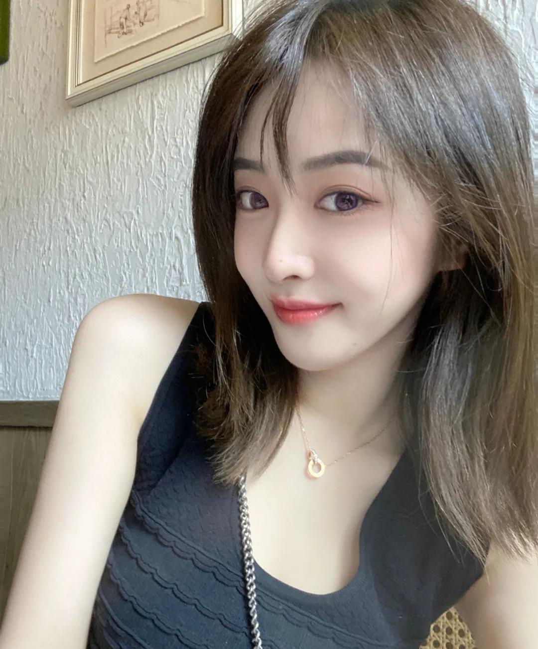 成都很骚的年轻妹妹,很多服务都可以做,态度又好 第1张