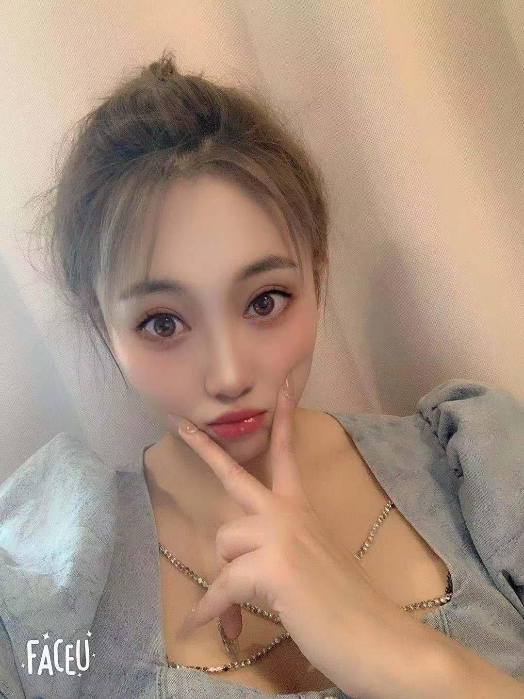 多次光顾的一个特别会吸的妞 第2张