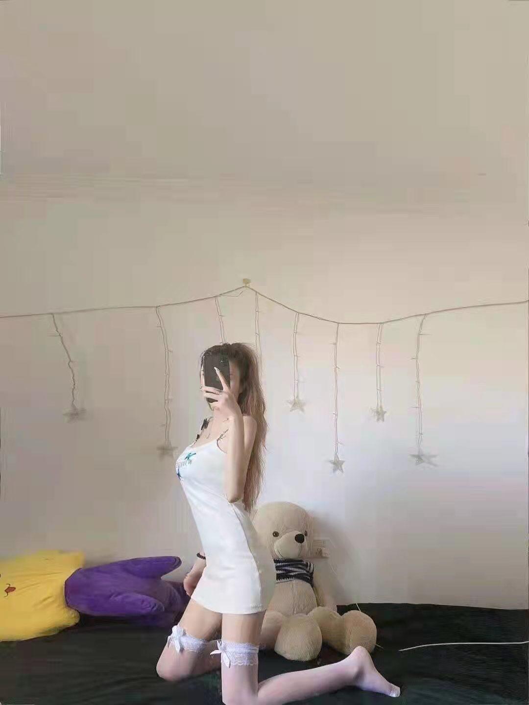 美女亚希，身材给力，屁股给力，制服可选 第5张
