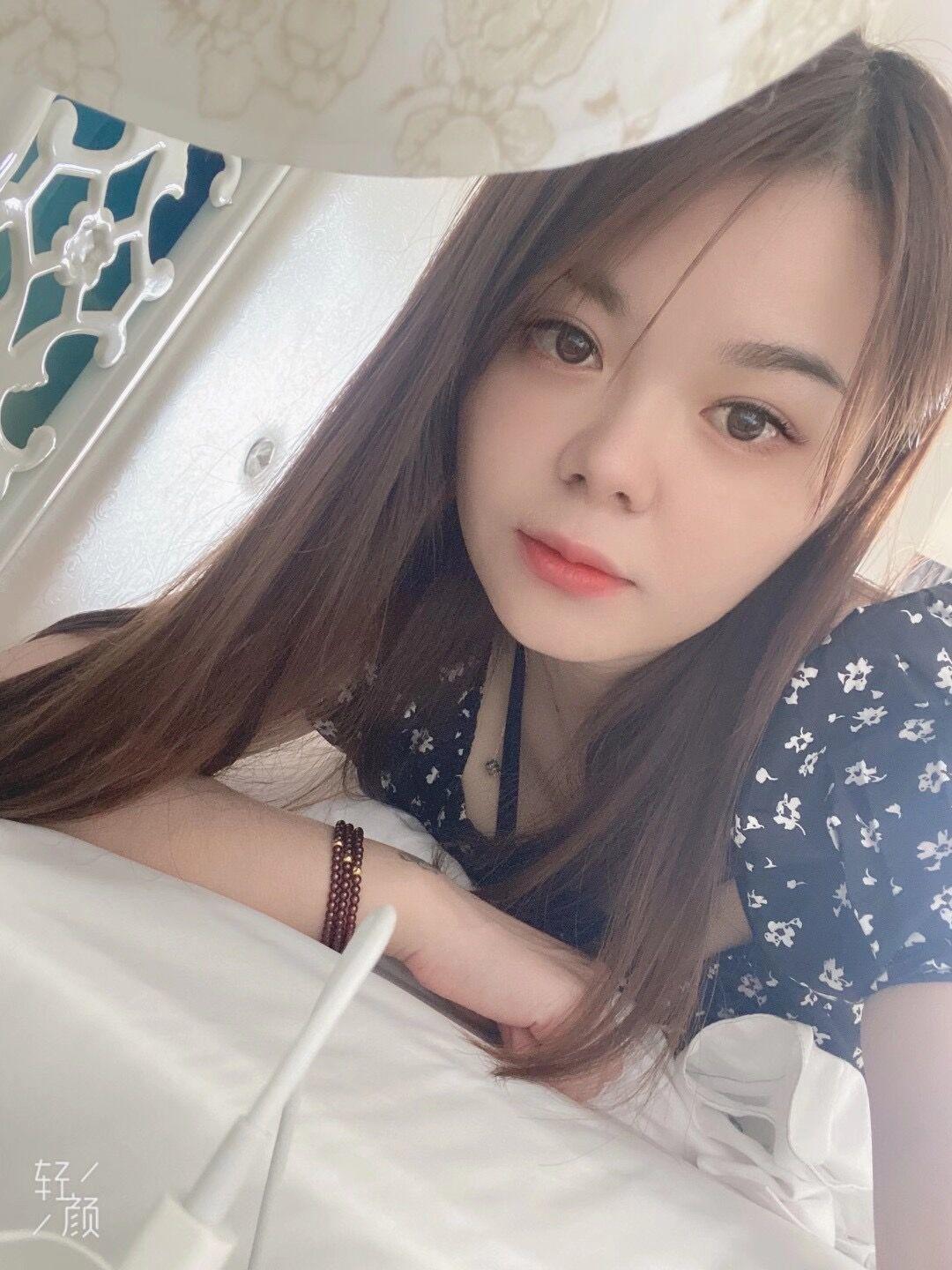 重庆邻家妹七月，良家味十足，服务相当走心 第1张