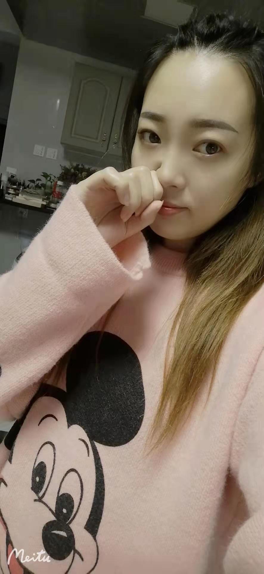 郫县，有颜值，有身材，服务好的很少，这就是其中之一 第3张